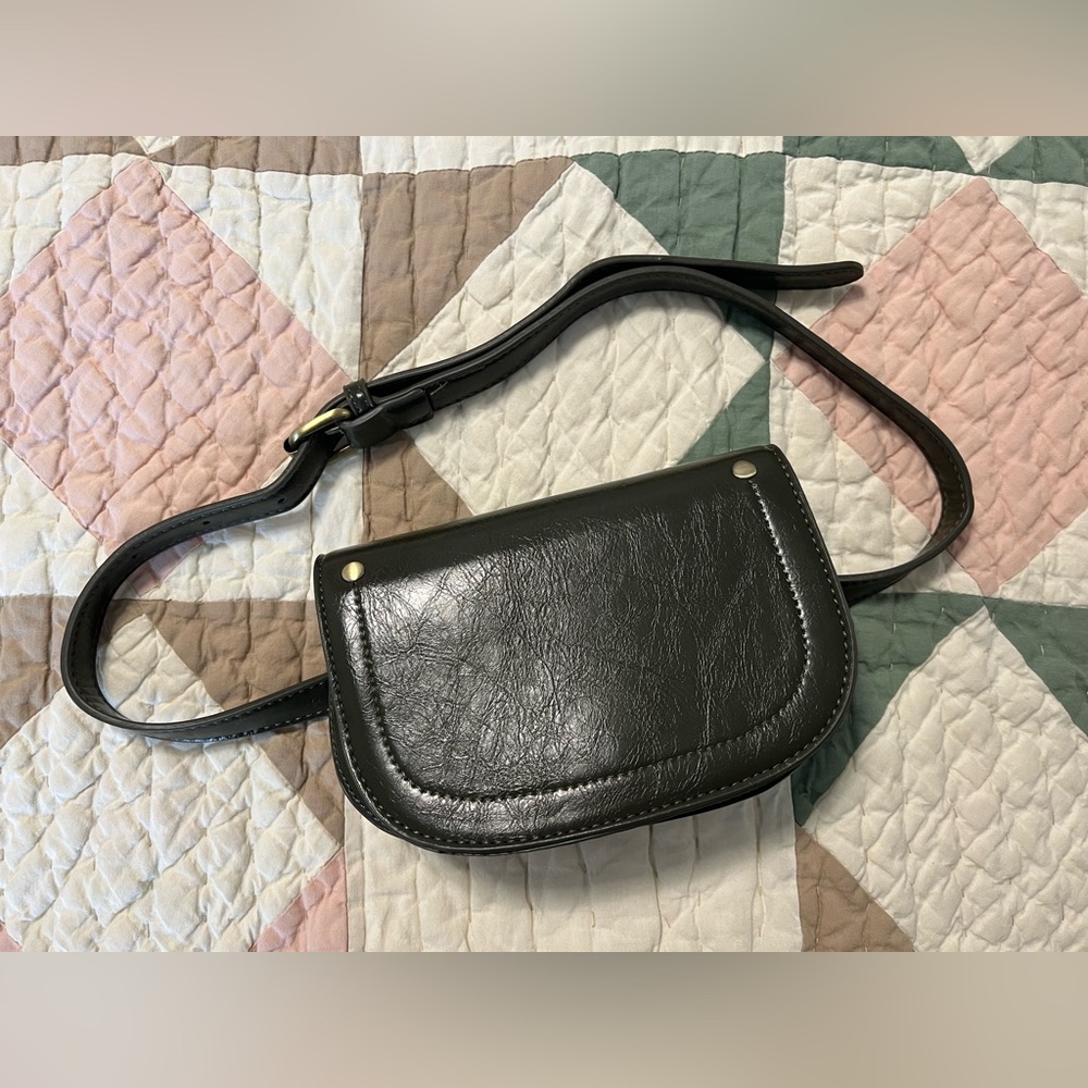 Anthropologie Dark Green Leather Belt Bag • Adjustable Strap
